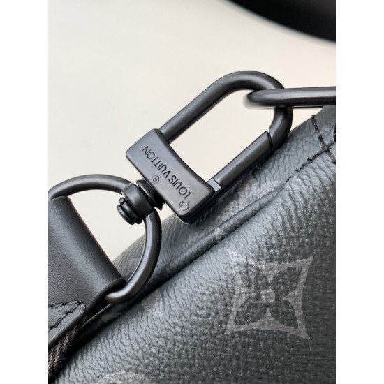 LV Pochette