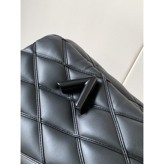 LV Twist