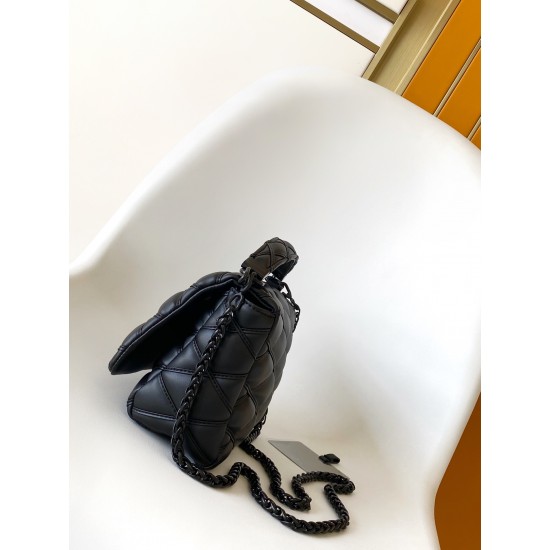 LV Twist