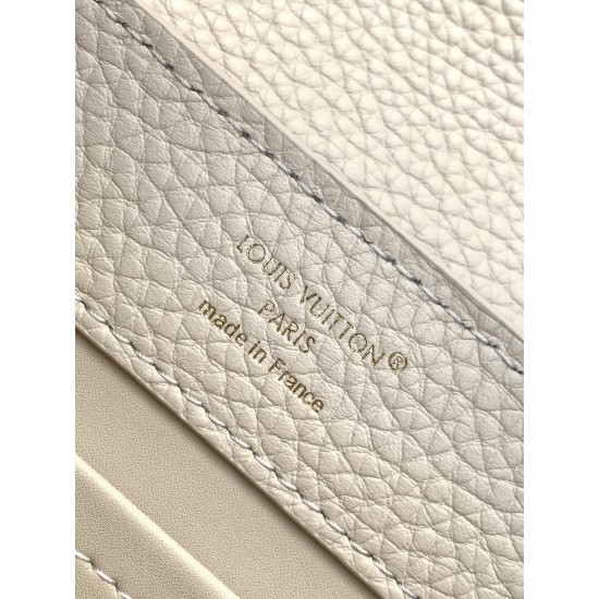 LV Capucines