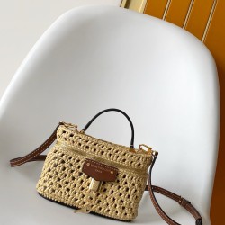 LV Pouch