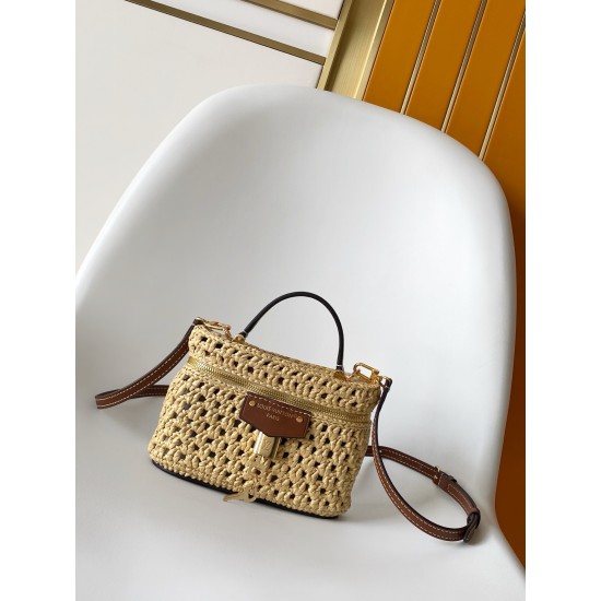 LV Pouch