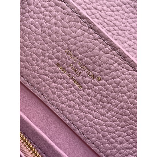 LV Capucines