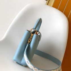 LV Capucines