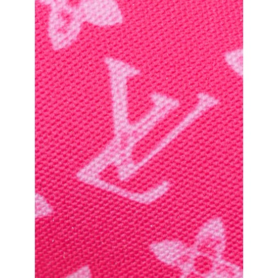 LV Pochette