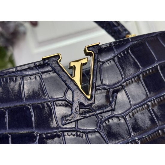 LV Capucines