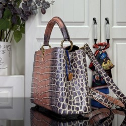 LV Capucines