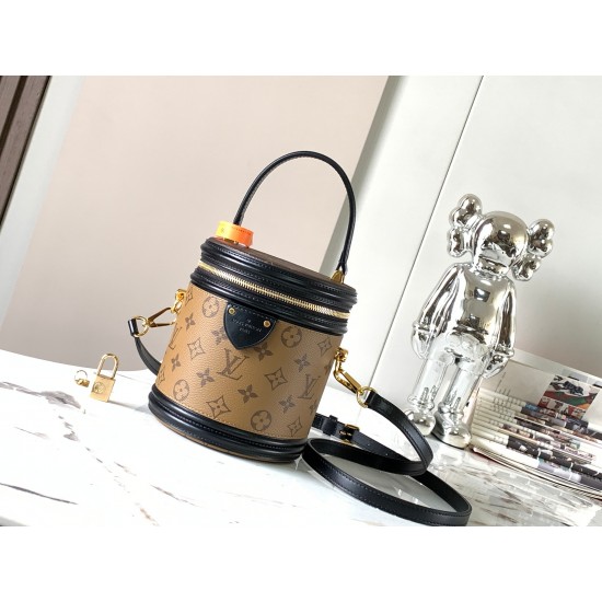 【特级MB原厂皮】CANNES 手袋型号：M43986芯片版材料：A级全钢五金，进口原厂面料包装：全套原厂免税MB包装尺寸：15x17x15cm