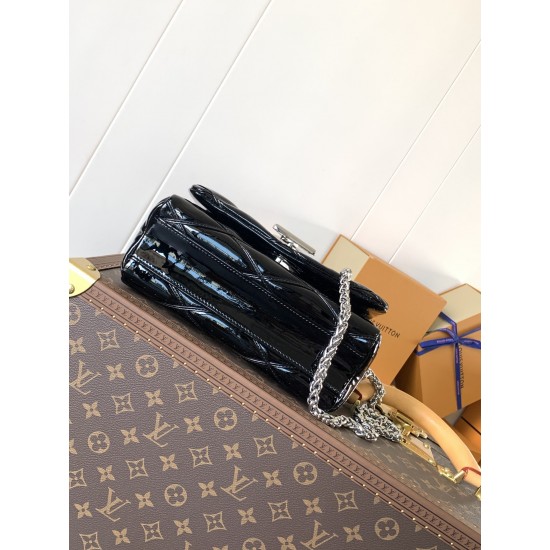 LV Twist