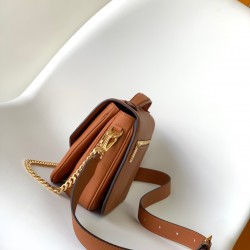 LV Twist
