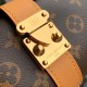 LV Pochette