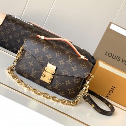 LV Pochette