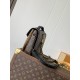 LV Pochette
