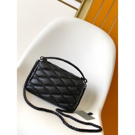 LV Twist