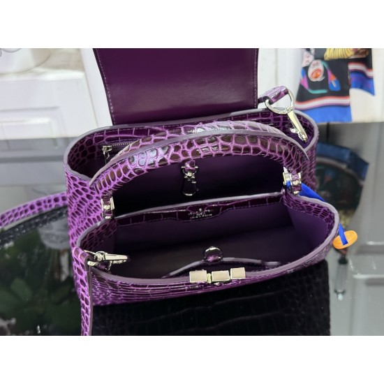 LV Capucines
