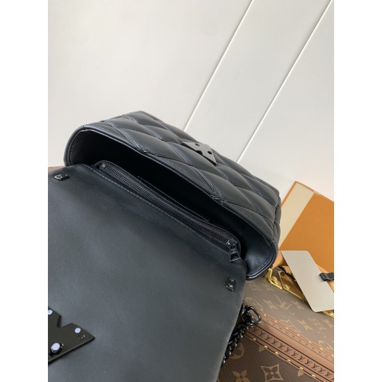 LV Twist