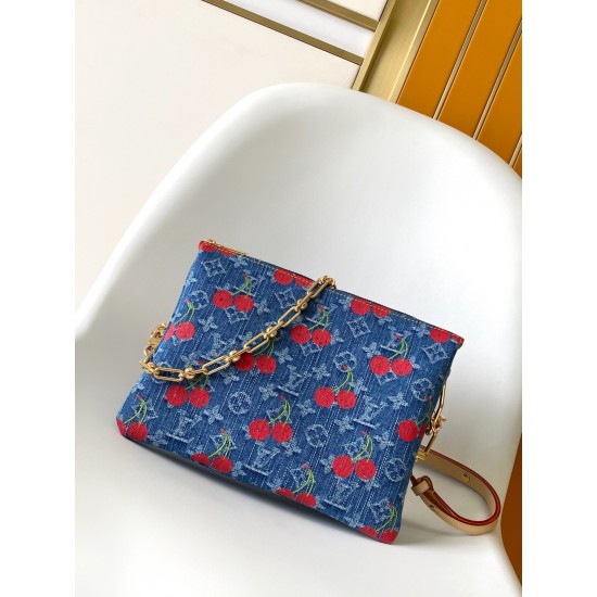 LV Coussin