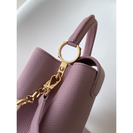 LV Capucines