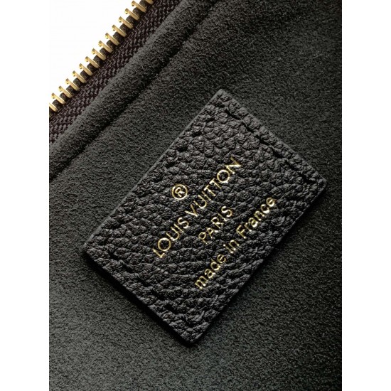 LV Pochette