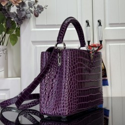 LV Capucines
