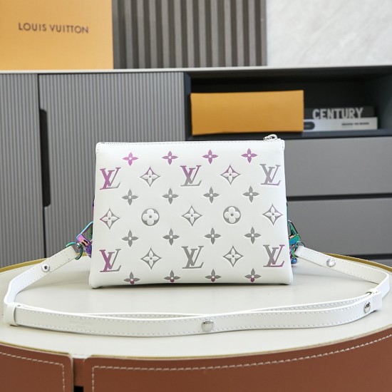 LV Coussin