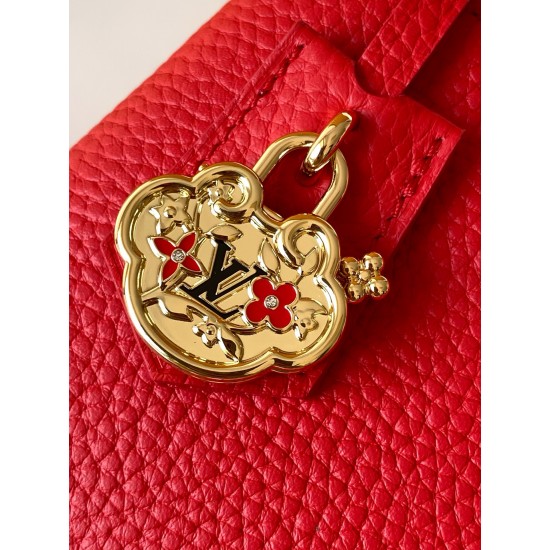 LV Capucines
