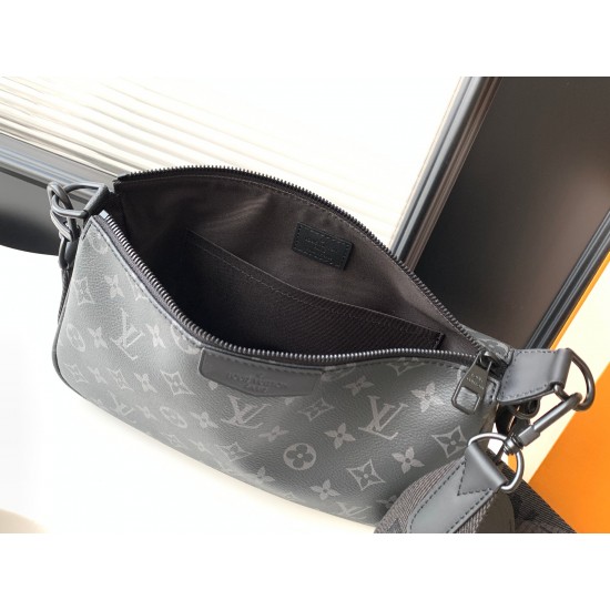 LV Pochette