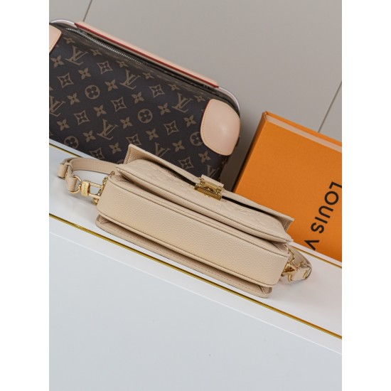 LV Pochette