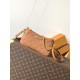 LV Pochette
