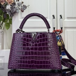 LV Capucines