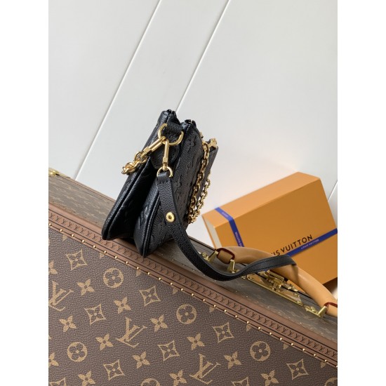 LV Pochette