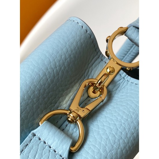 LV Capucines