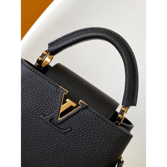 LV Capucines