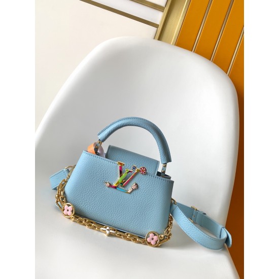 LV Capucines