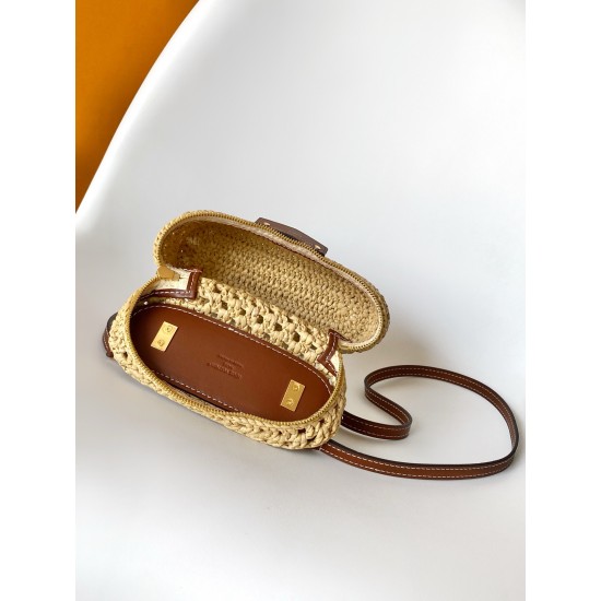 LV Pouch