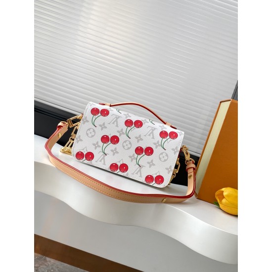 LV Pochette