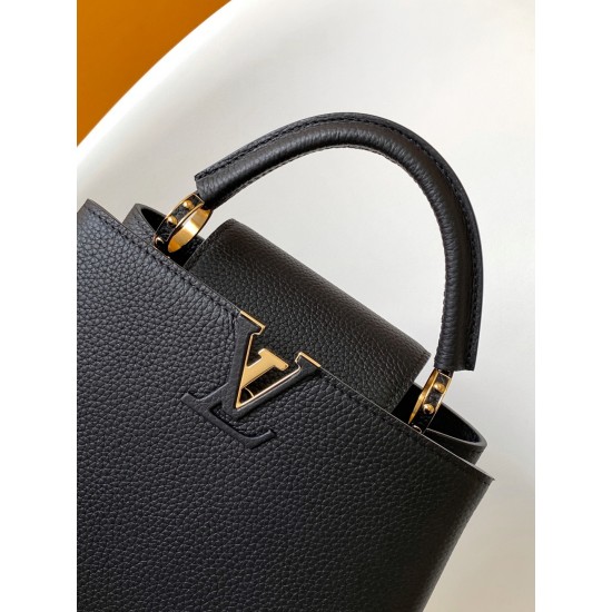 LV Capucines