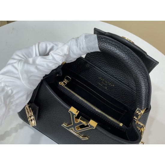 LV Capucines