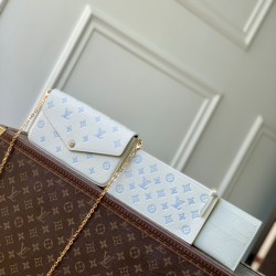 LV Pochette