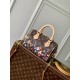 M14175，本款 Speedy Bandoulire 20 手袋融合 Monogram 帆布和牛皮革饰边，再借路易威登 x 村上隆再版系列的明快元素传递潮流格调。前后以村上隆的“超扁平”艺术理念重绎 Monogram 花卉图案，拉链开合处饰有耀目挂锁，Toron 手柄和可拆卸并调节的链条实现舒适背携。13.5 x 12 x 20.5 厘米(高 x 宽 x 长度)