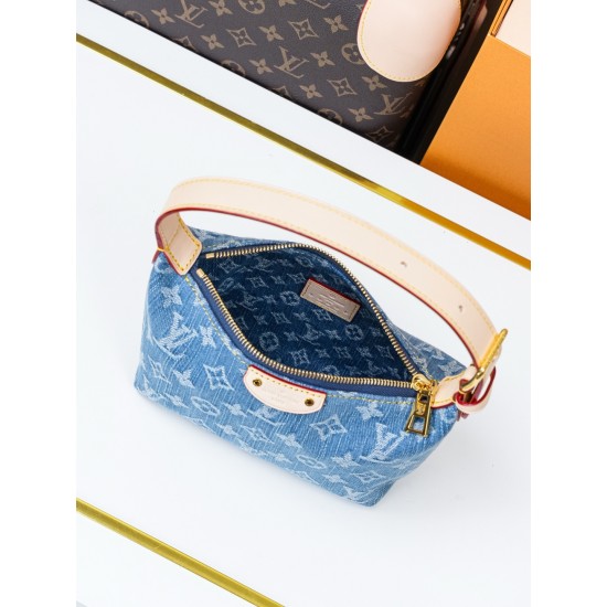 LV Pochette