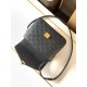 LV Pochette