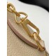 【加强版】Speedy Bandoulire 20 手袋 M14291 奶杏色（提花）焕新品牌经典 Monogram Empreinte 皮革，以相同色调勾勒图案轮廓，再以条纹内衬、耀目挂锁和可拆卸链条丰富细节。紧凑构型可容纳日常所需，手提或斜挎皆宜。尺寸： 13.5 x 12 x 20.5 厘米