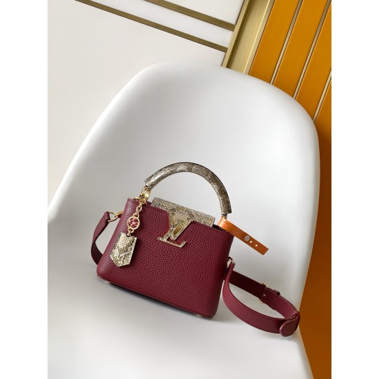 LV Capucines