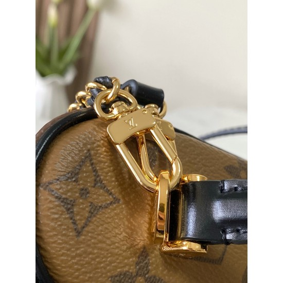 LV Pouch