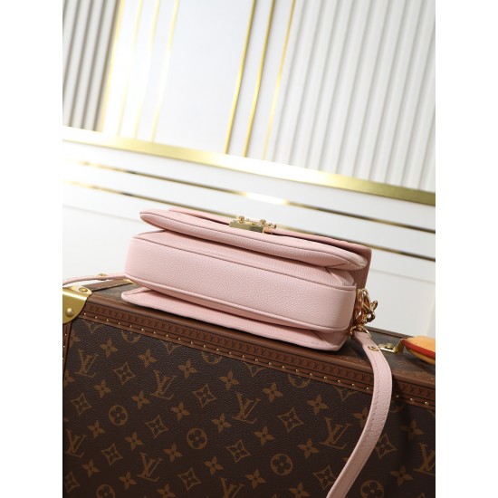 LV Pochette