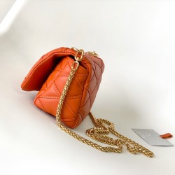 LV Twist