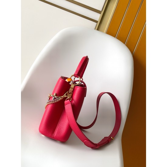 LV Capucines