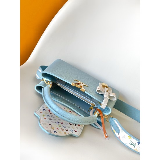 LV Capucines