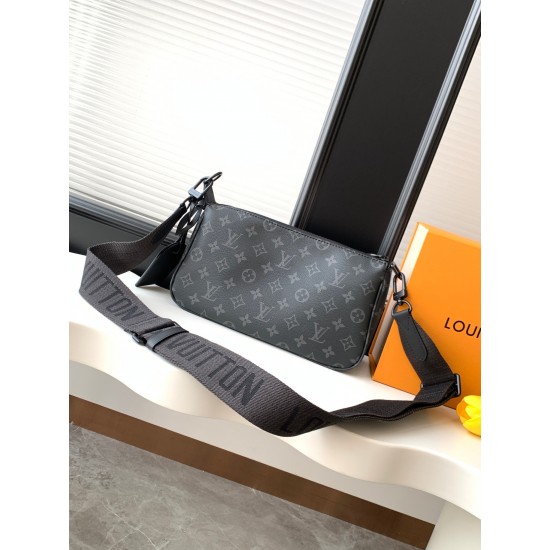 LV Pochette